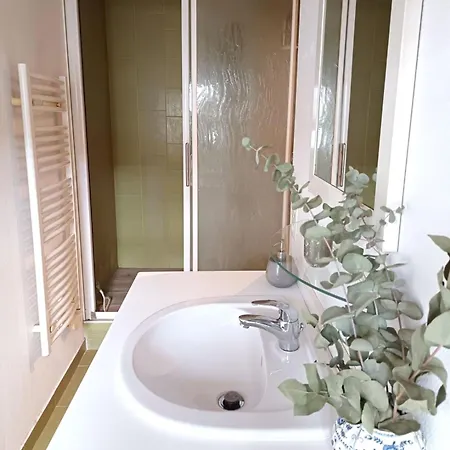 Charming Studio Near City Center Annecy Exterior foto